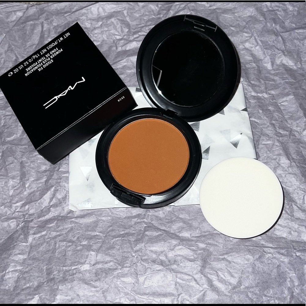 🍬 New Mac NC45 Studio Fix Powder + Foundation 🍬